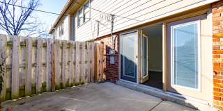 Monon Living Gallery 63
