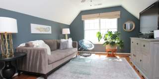 This home is so charming that you will fall in love! Gallery 14