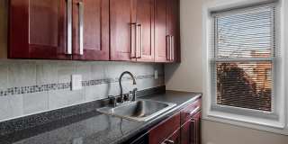 White House Apartments Gallery 2