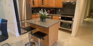 6471 Bay Club Dr Gallery 9