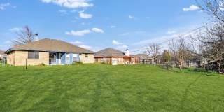 1702 Clairidge Ave Gallery 16