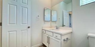 945 Sycamore Falls Gallery 38