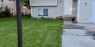 4 Bedroom, 2 Bathroom Duplex - Pet Friendly Gallery 43