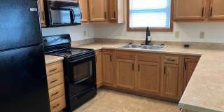 Coming soon! 2 Bedroom, Ranch Townhome with Garage! Gallery 6