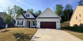 Beautiful New Home in georgous community Gallery 1