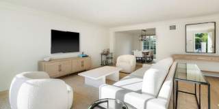 9563 Charleville Blvd Gallery 6