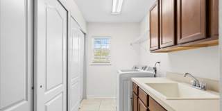 12174 WYNFEILD LAKES Circle Gallery 35