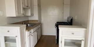 320 S Manhattan Pl Gallery 2