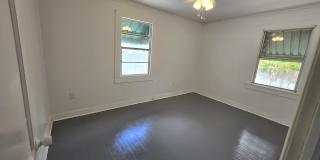 428 Papworth Avenue Gallery 9