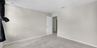 Panther Creek Family Home Gallery 28