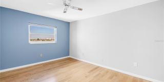 6020 SHORE Boulevard S Gallery 36