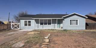 Just Renovated-Right off I-27 and 50th Street Just Renovated-Right off I-27 and 50th Street Gallery 1