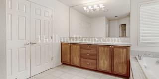 Gorgeous Single-Family Home with Central A/C! Gallery 19