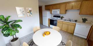 263 N. Hyland Gallery 1