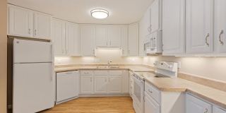 Plymouth Ponds Apartments Gallery 2