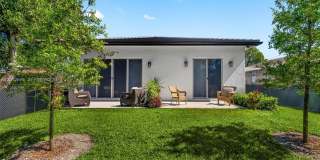 2962 NW 10th Ct Gallery 17