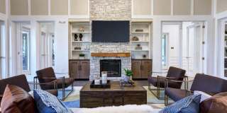 Avery at Turkey Creek Gallery 28