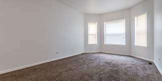 7846 S Saginaw Ave Gallery 13