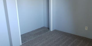 Freshly remodeled Townhouse Style Apartment with Private Yard Freshly remodeled Townhouse Style Apartment with Private Yard Gallery 15