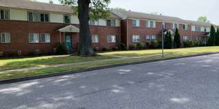 An Adorable two bedroom is move in ready! Gallery 1