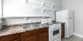 Hawthorne Street Gallery 123