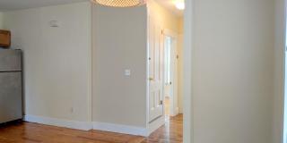 397 Washington St Gallery 13