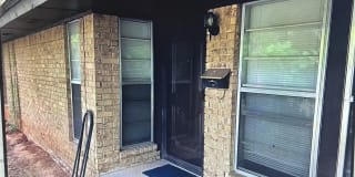502  E Anna Gallery 1