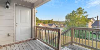 4 Bedroom 2.5 Bath Townhome near Centennial Park! Fenced Yard! Gallery 22