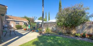 Charming 2BR Front House with Bonus Room & Private Yard Gallery 16