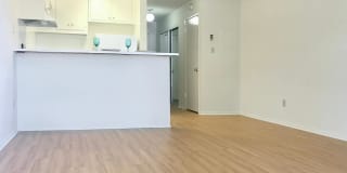 Ocean West Apartments Gallery 16