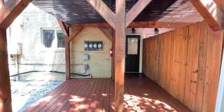 Sweet Spot in Carrboro! Inviting, updated 3br 2ba condo...Walk to Weaver St. & minutes to UNC Sweet Spot in Carrboro! Inviting, updated 3br 2ba condo...Walk to Weaver St. & minutes to UNC Gallery 31