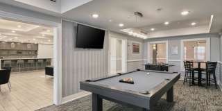 Pearl Pointe Apartments Gallery 13