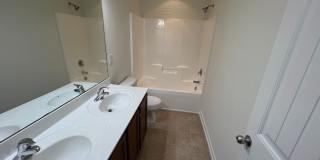 Room in 4 Bedroom Home at Warm Springs Ln Gallery 38