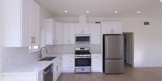 621 W Glenoaks Blvd 621 W Glenoaks Blvd Gallery 1