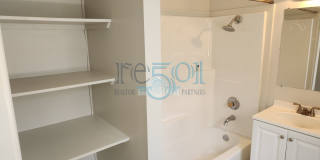 Great Apartment In Hillcrest across from Scott Field!!!!! Gallery 11