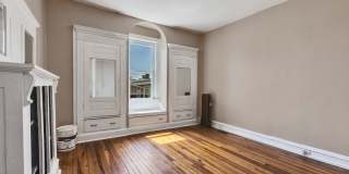313 East 25th Street Gallery 12