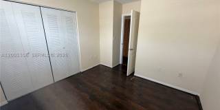 960 NE 214th Ln Gallery 6