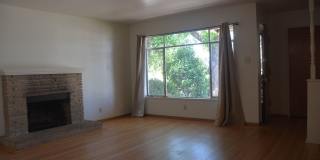 Spacious newly updated Pittsburg 3/1.5 home Gallery 4