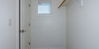 Pre- Leasing Large 3 Bedroom Home- With Garage Gallery 7