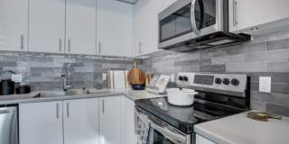 Martingale Gallery 17