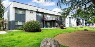 Spruce Park Apartments Gallery 23