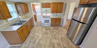 Cared for Home Includes Washer/Dryer Gallery 1