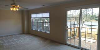 3 Bed 2.5 Bath Townhouse Gallery 18