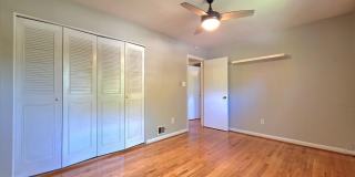 2215 COLLINGWOOD Road Gallery 24