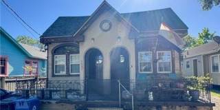 1221 POLAND Avenue Gallery 1