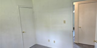 424 Kingswood Place Gallery 19