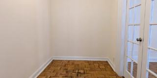 228 E 78th St Gallery 3