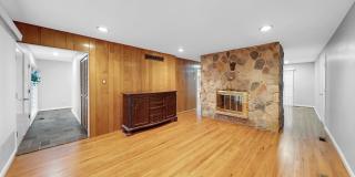 107 Bloomfield Boulevard Gallery 12