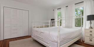 126 8TH Avenue NE Gallery 32