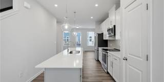 1422 Creekside Circle Gallery 10